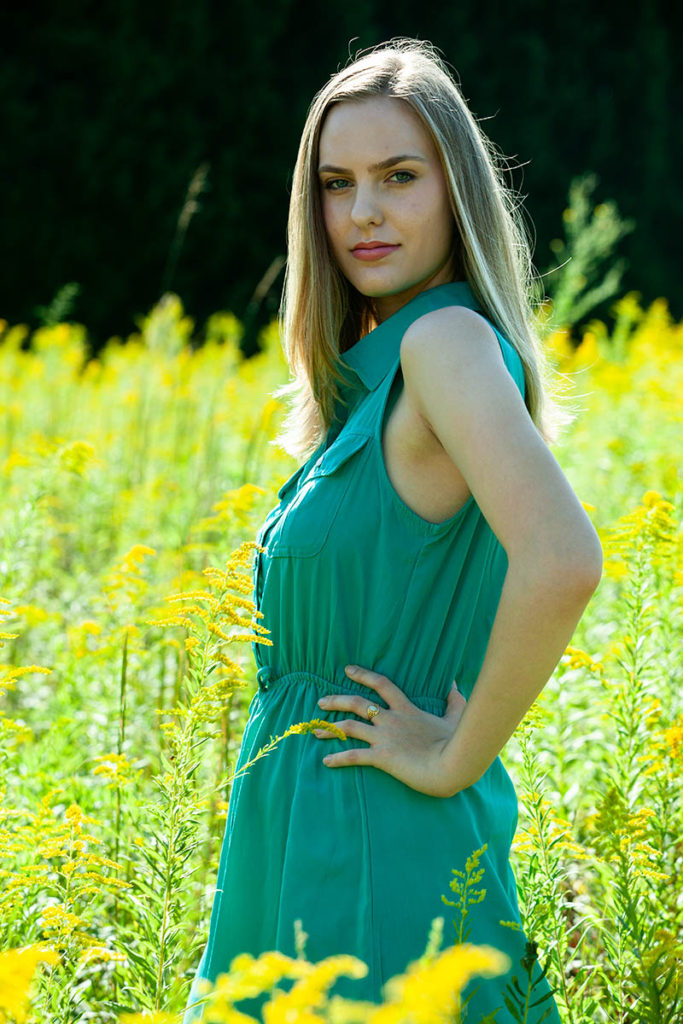 Model in turquoise dress poses for photography class, model photography in nature, portrait photography, model poses, photography pose, atlanta photography, atlanta fashion